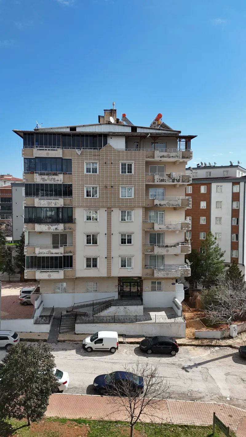 Yunus Emre Apt.
