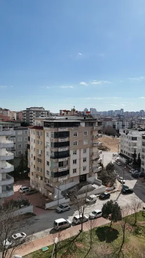 Yunus Emre Apt.