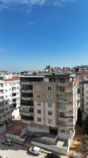 Yunus Emre Apt.
