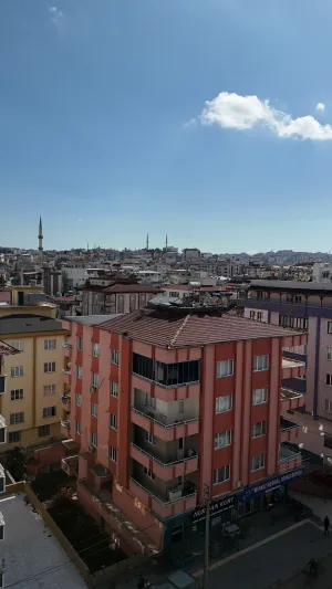 İkbal Apt.